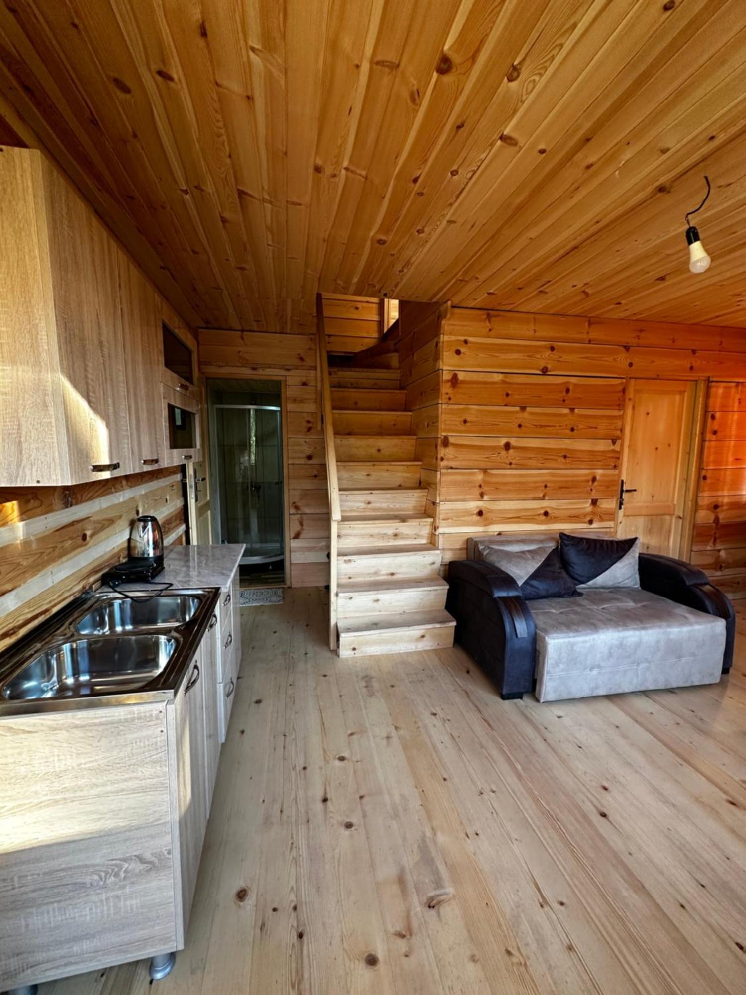 Ecohouse Svaneti Местія Екстер'єр фото